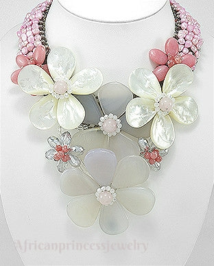 BEADED NECKLACE
