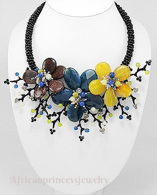 BEADED NECKLACE