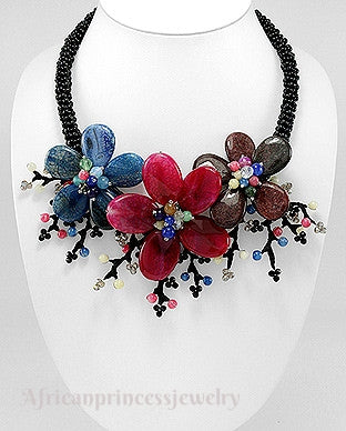 BEADED NECKLACE