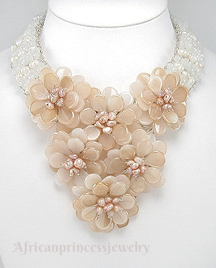 BEADED NECKLACE