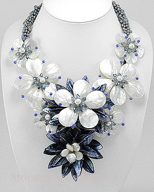 BEADED NECKLACE