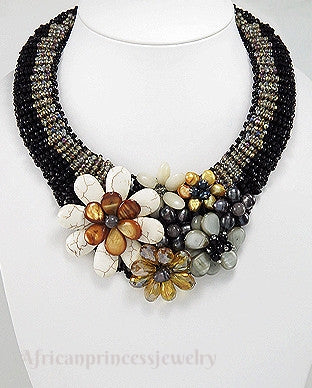 BEADED NECKLACE