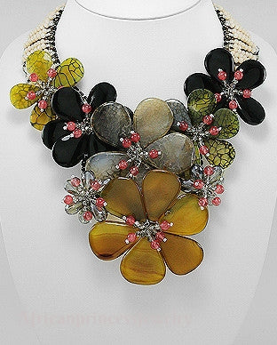BEADED NECKLACE