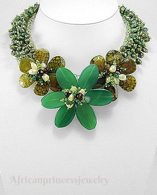 BEADED NECKLACE