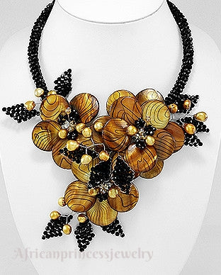 BEADED NECKLACE