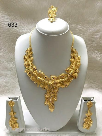 THREE PIECE INDIAN / AFRICAN NECKLACE SET