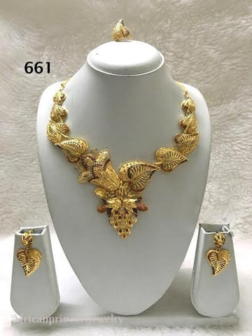 THREE PIECE INDIAN / AFRICAN NECKLACE SET