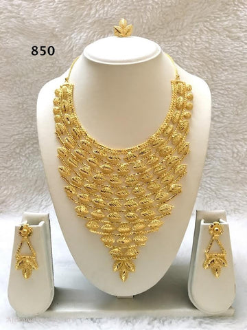 THREE PIECE INDIAN / AFRICAN GOLD PLATED NECKLACE SET