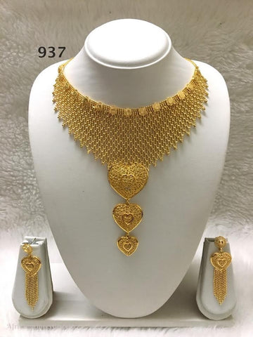 THREE PIECE INDIAN / AFRICAN GOLD PLATED NECKLACE SET